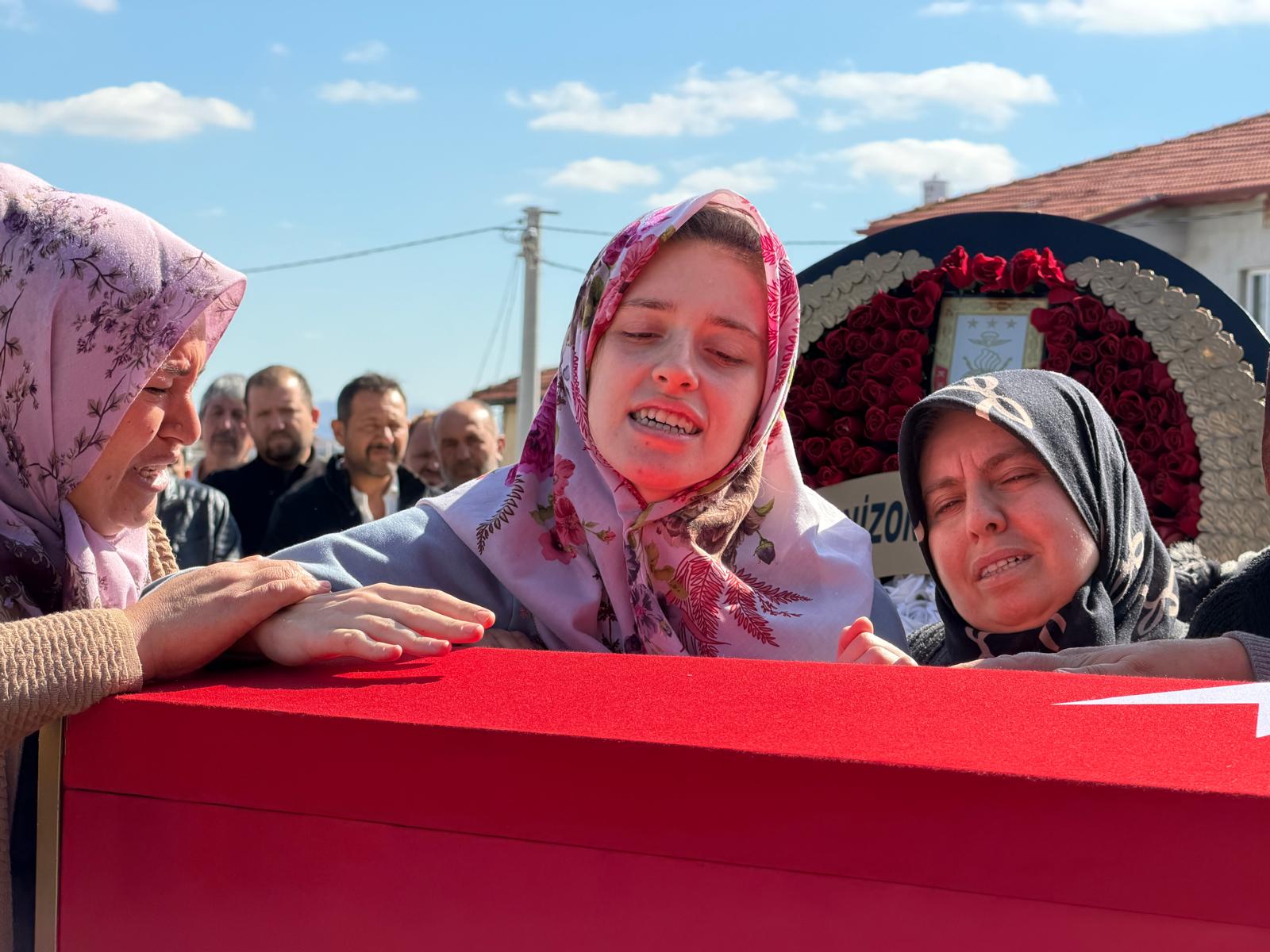 Uzman Çavuşa son görev 3 Uzman Çavuşa son görev