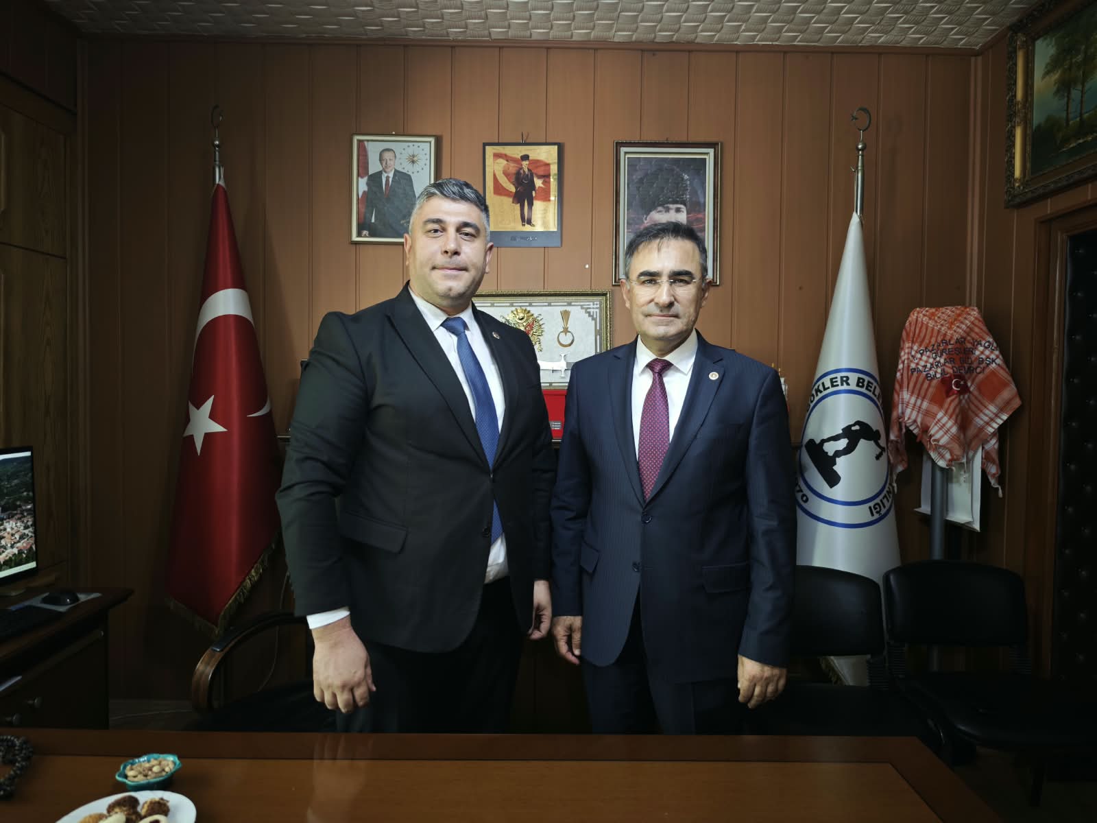 Hasan Arslan, Gediz’de vatandaşlarla bir araya geldi