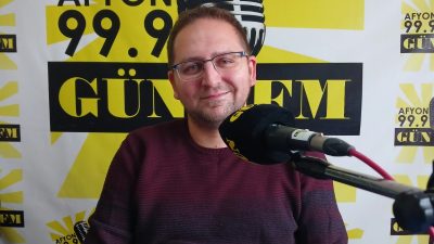 Afyonkarahisar Sağlık Bilimleri Üniversitesi (AFSÜ) ve Gün FM işbirliğinde süren