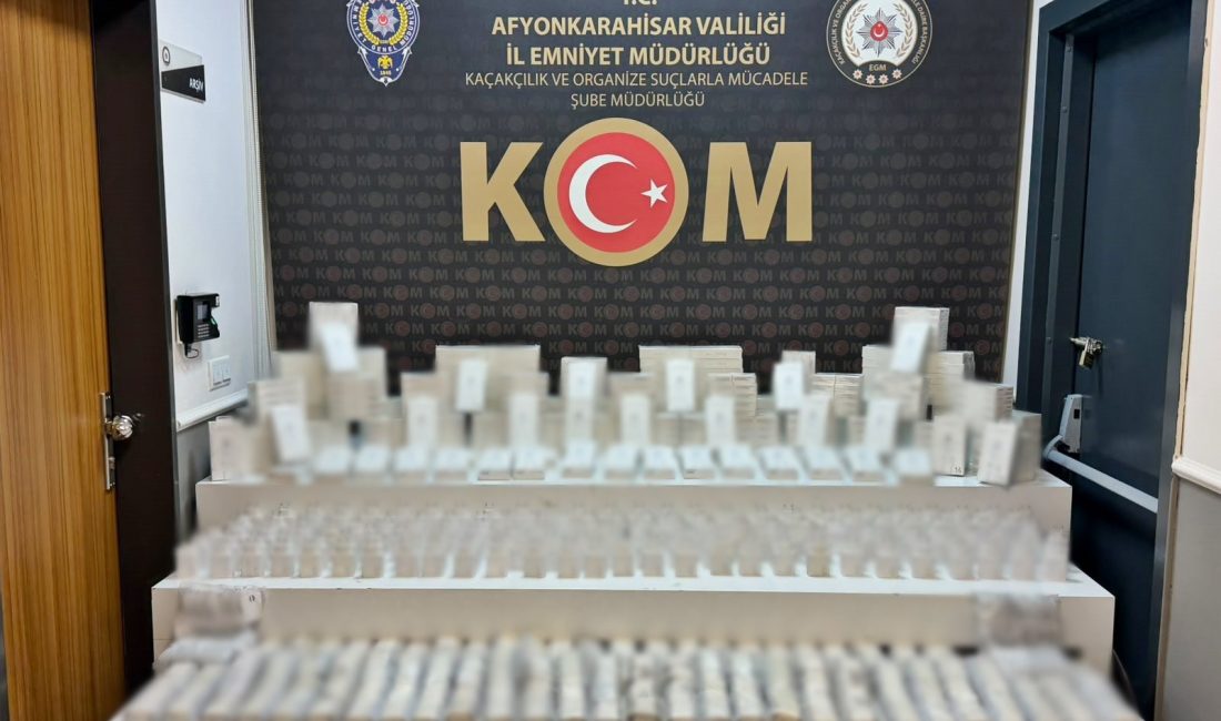 Afyonkarahisar Emniyet Müdürlüğü ekiplerince uyuşturucu ve kaçakçılık faaliyetlerinin önlenmesine yönelik