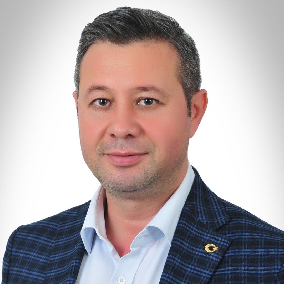 Afyonkarahisar Ticaret Borsası seçimlerinde Mehmet Mühsürler yeniden başkan seçilirken, seçimin