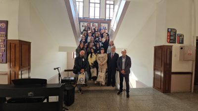 Afyonkarahisar’ın köklü eğitim kurumlarından Afyon Lisesi’nin ortakları arasında yer aldığı