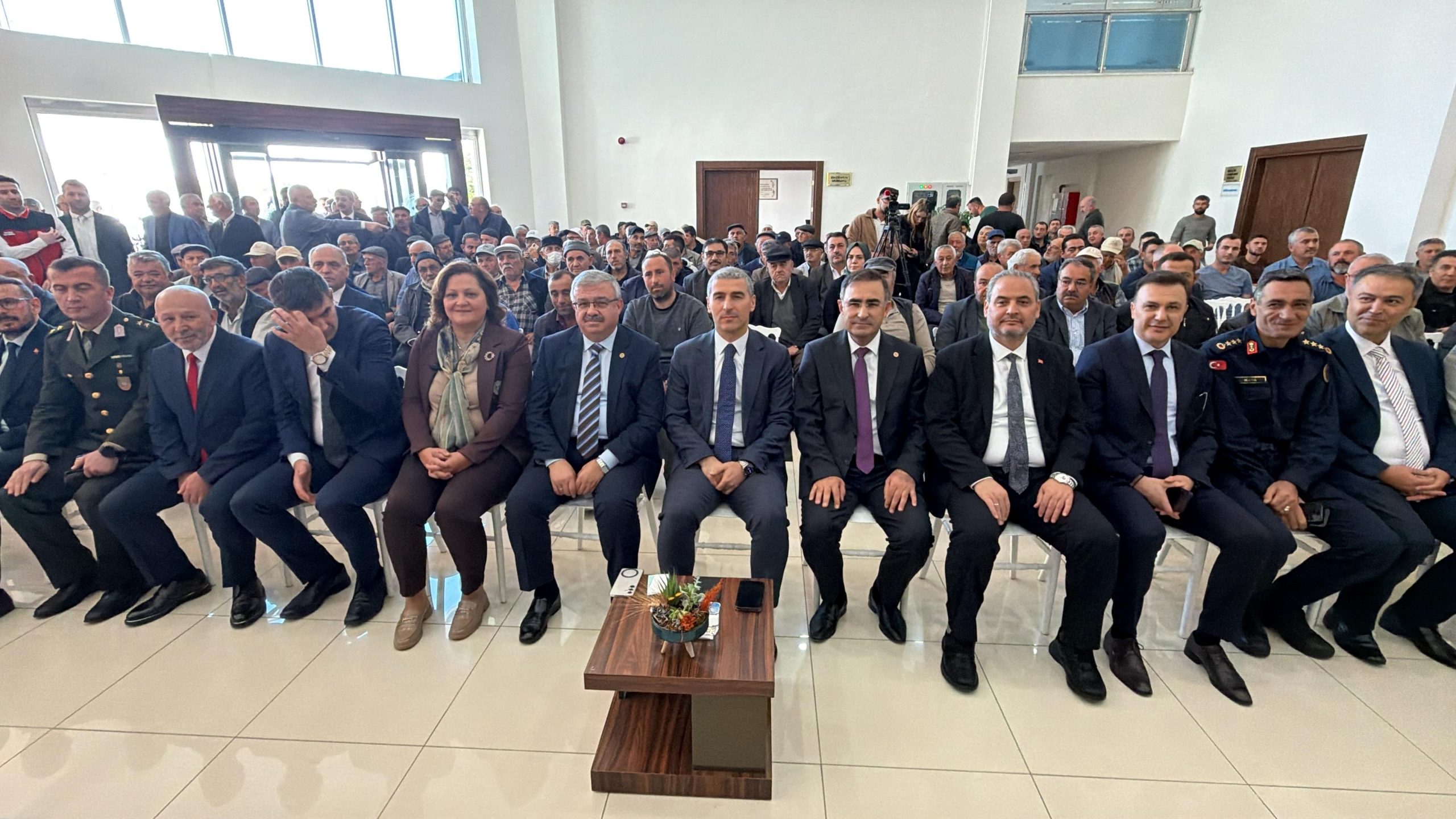 Çiftçiye 300 milyon liralık destek 1 Çiftçiye 300 milyon liralık destek