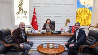 Afyonkarahisar Belediye Başkanı Burcu Köksal, kentteki mahallelerin ihtiyaç ve sorunlarını