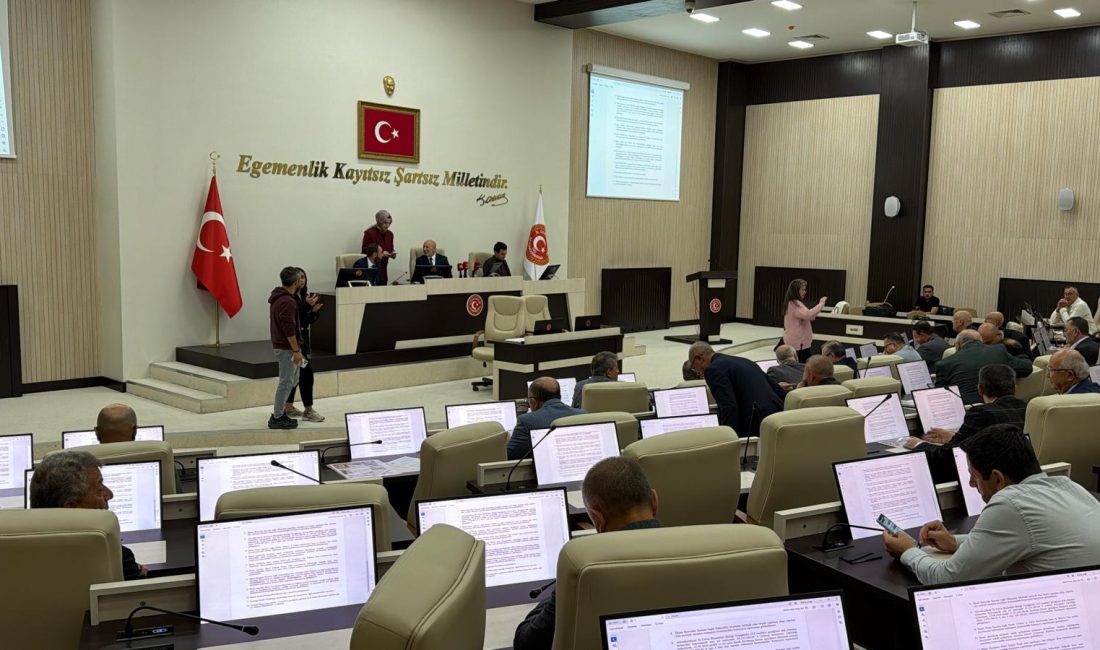 Afyonkarahisar İl Genel Meclisi ekim ayı toplantılarının 3. birleşimi gerçekleştirildi.