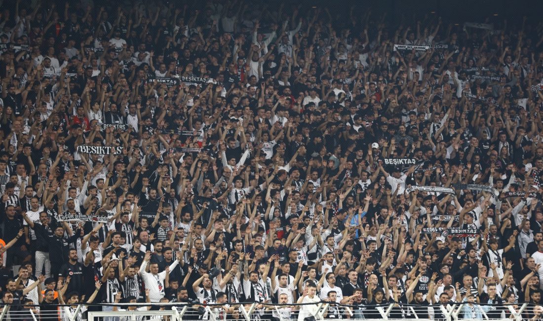 Beşiktaş, Trabzonspor'un "Deplasmana yasak kaldırılsın" paylaşımına destek vererek çağrıda bulundu.