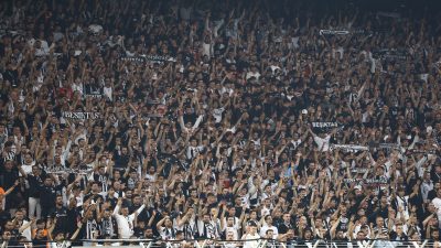 Beşiktaş, Trabzonspor'un "Deplasmana yasak kaldırılsın" paylaşımına destek vererek çağrıda bulundu.