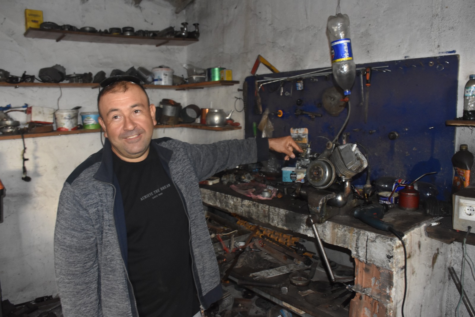 Afyonlu mucit, hurda parçalarla beş araç yaptı 2 Afyonlu mucit, hurda parçalarla beş araç yaptı