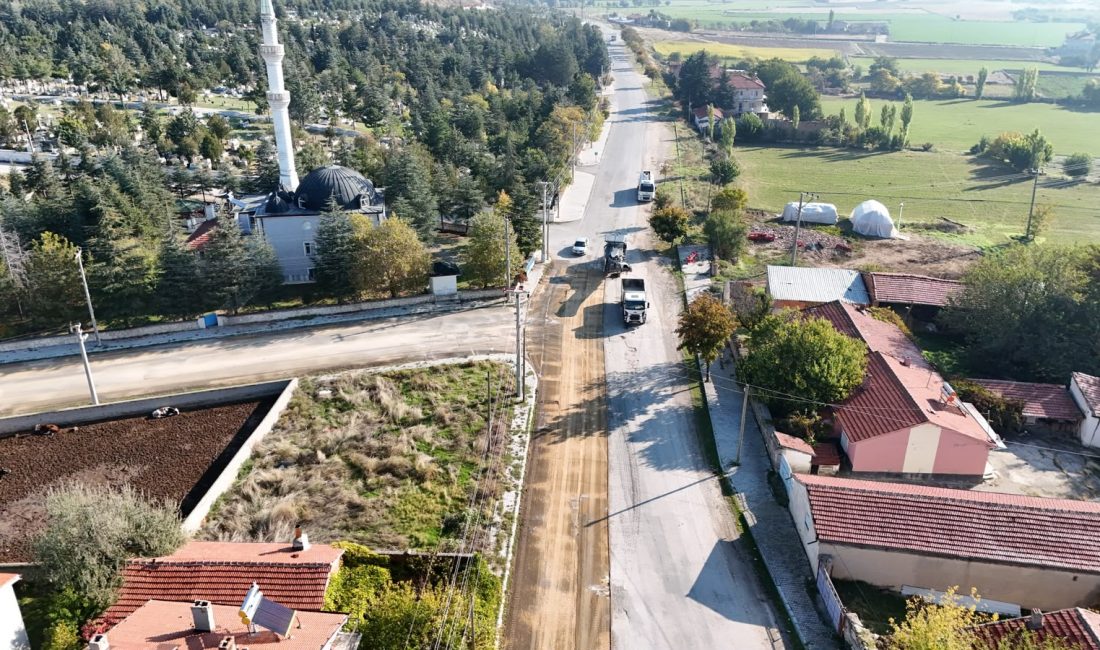 Bolvadin Belediyesi, ilçede vatandaşların sıkça kullandığı ve çevre bölgelerin ulaşımına
