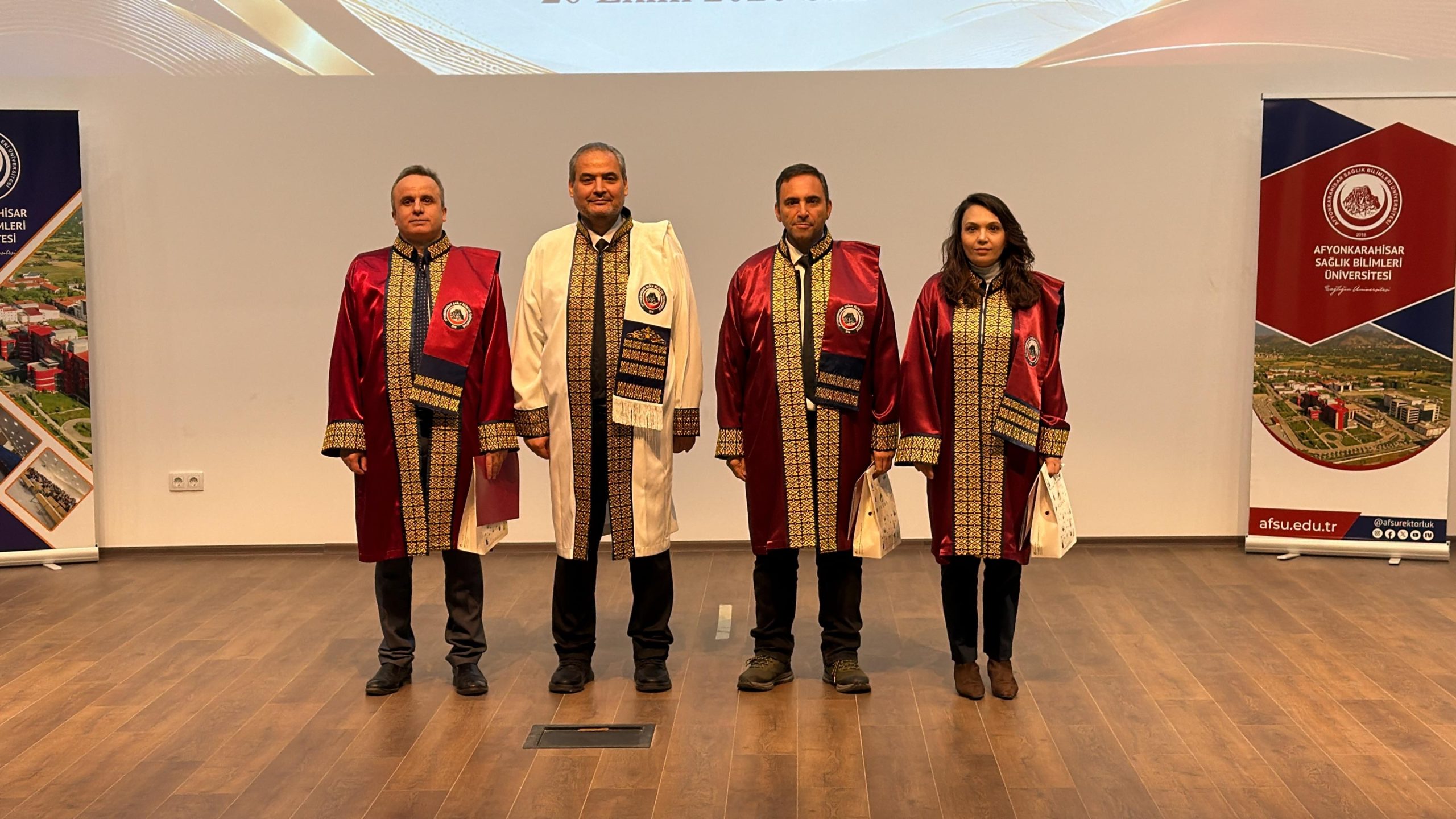 AFSÜ’de akademik atama ve ödül töreni düzenlendi 2 AFSÜ’de akademik atama ve ödül töreni düzenlendi