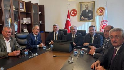 Afyonkarahisar Esnaf ve Sanatkârlar Odaları Birliği Başkanı Cengiz Üstün ve