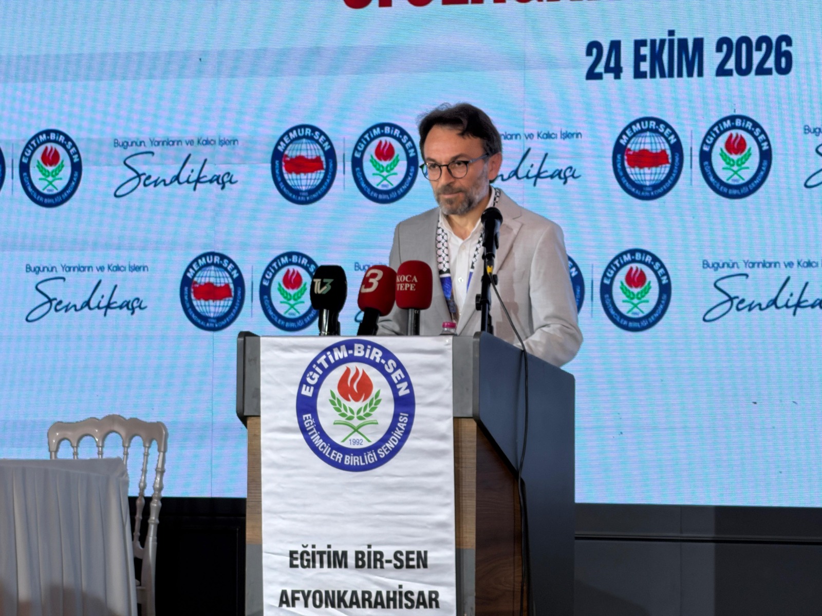 Eğitim-Bir-Sen’de Mustafa Arslan güven tazeledi 6 Eğitim-Bir-Sen’de Mustafa Arslan güven tazeledi