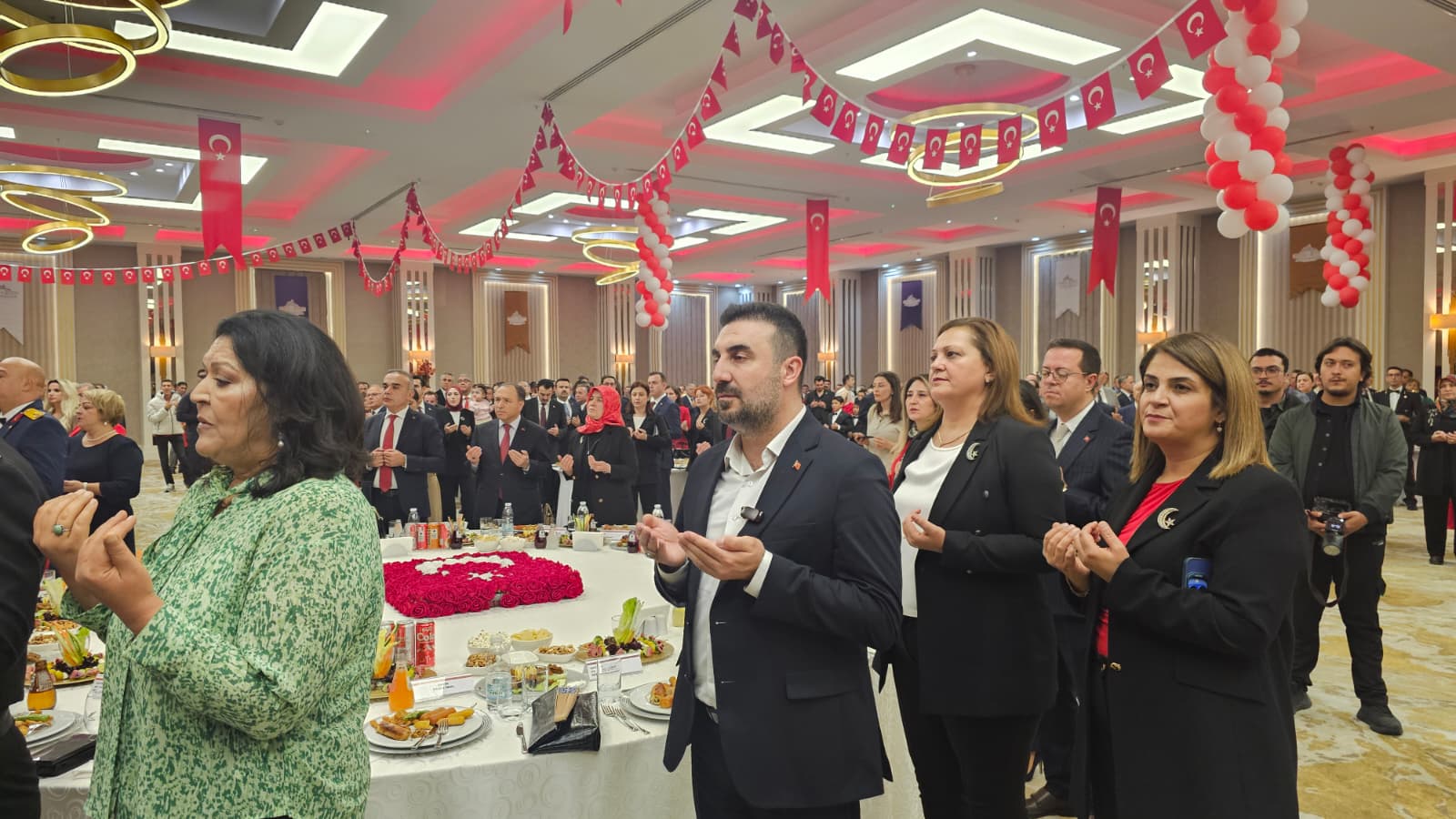 Afyonkarahisar’da Cumhuriyet’in 103. yılı coşkuyla kutlandı