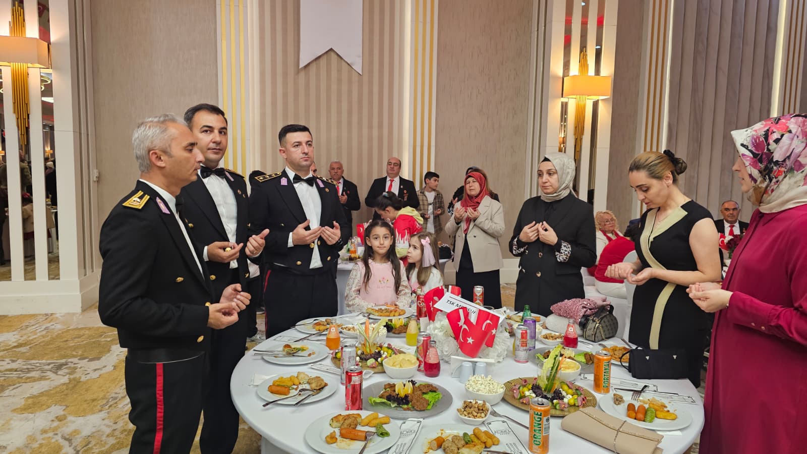Afyonkarahisar’da Cumhuriyet’in 103. yılı coşkuyla kutlandı