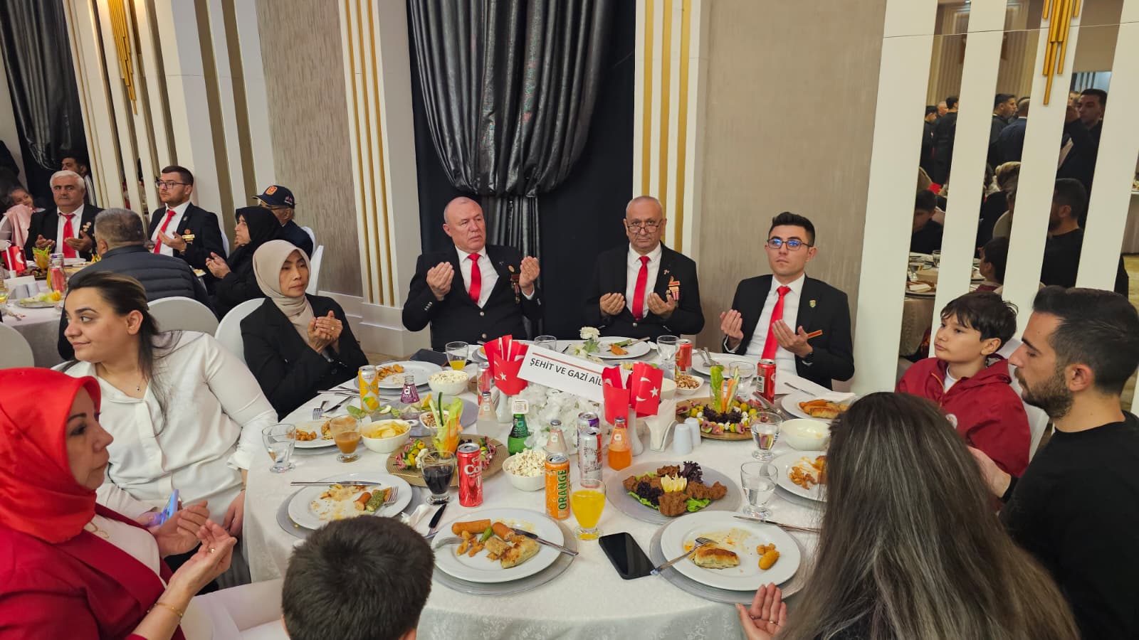 Afyonkarahisar’da Cumhuriyet’in 103. yılı coşkuyla kutlandı