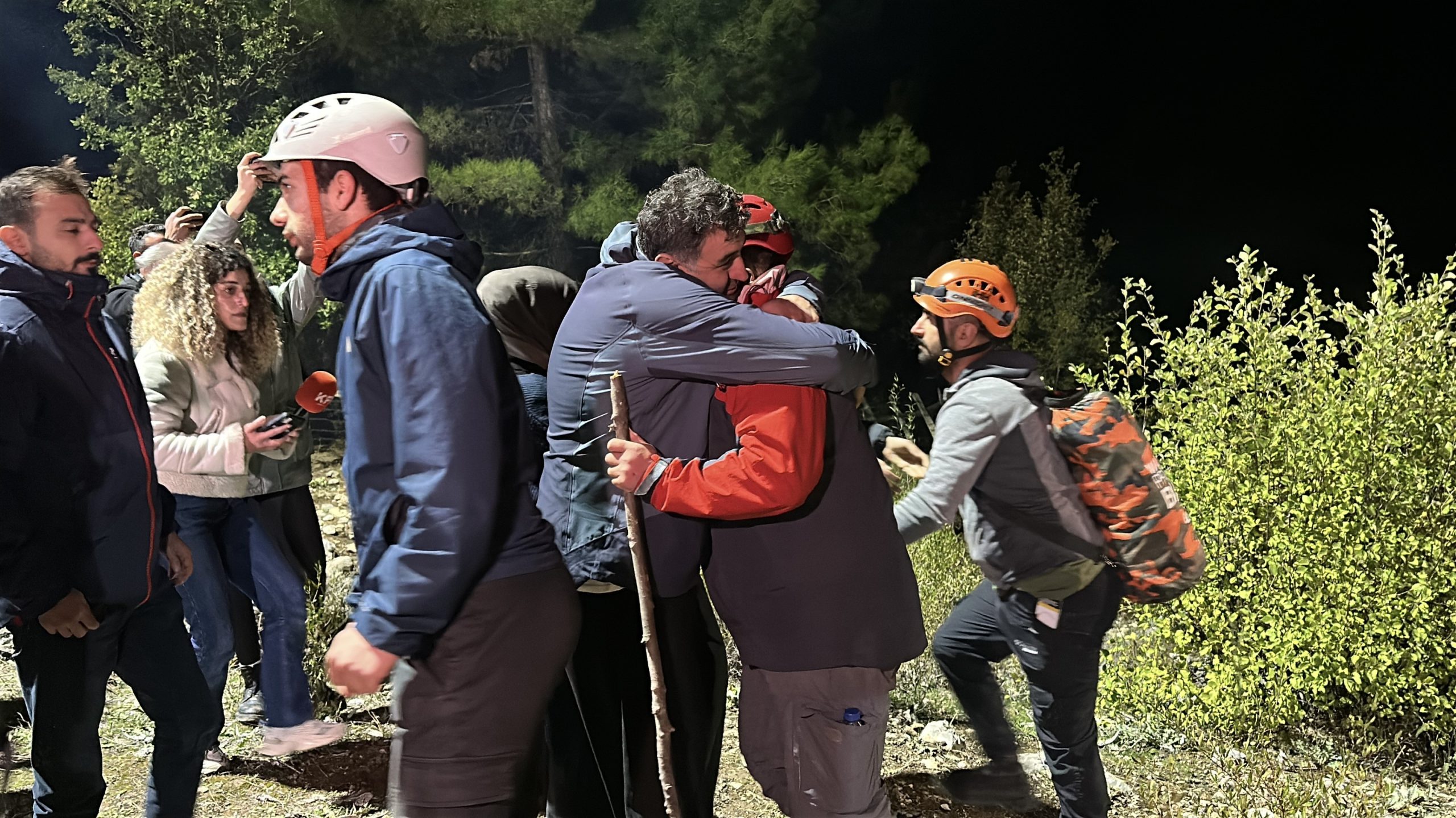 Isparta’nın Sütçüler ilçesindeki Yazılı Kanyon’da mahsur kalan 10 İHH gönüllüsünün