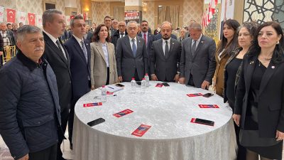 Yeni Parti Afyonkarahisar İl Başkanlığının genel kurulu, kentte bulunan bir