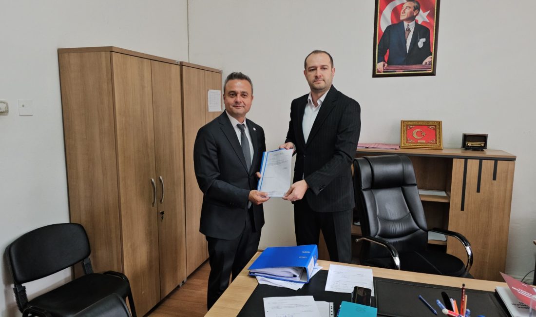 Yeni Parti Afyonkarahisar İl Başkanlığı görevine seçilen Faruk Duha Erhan,