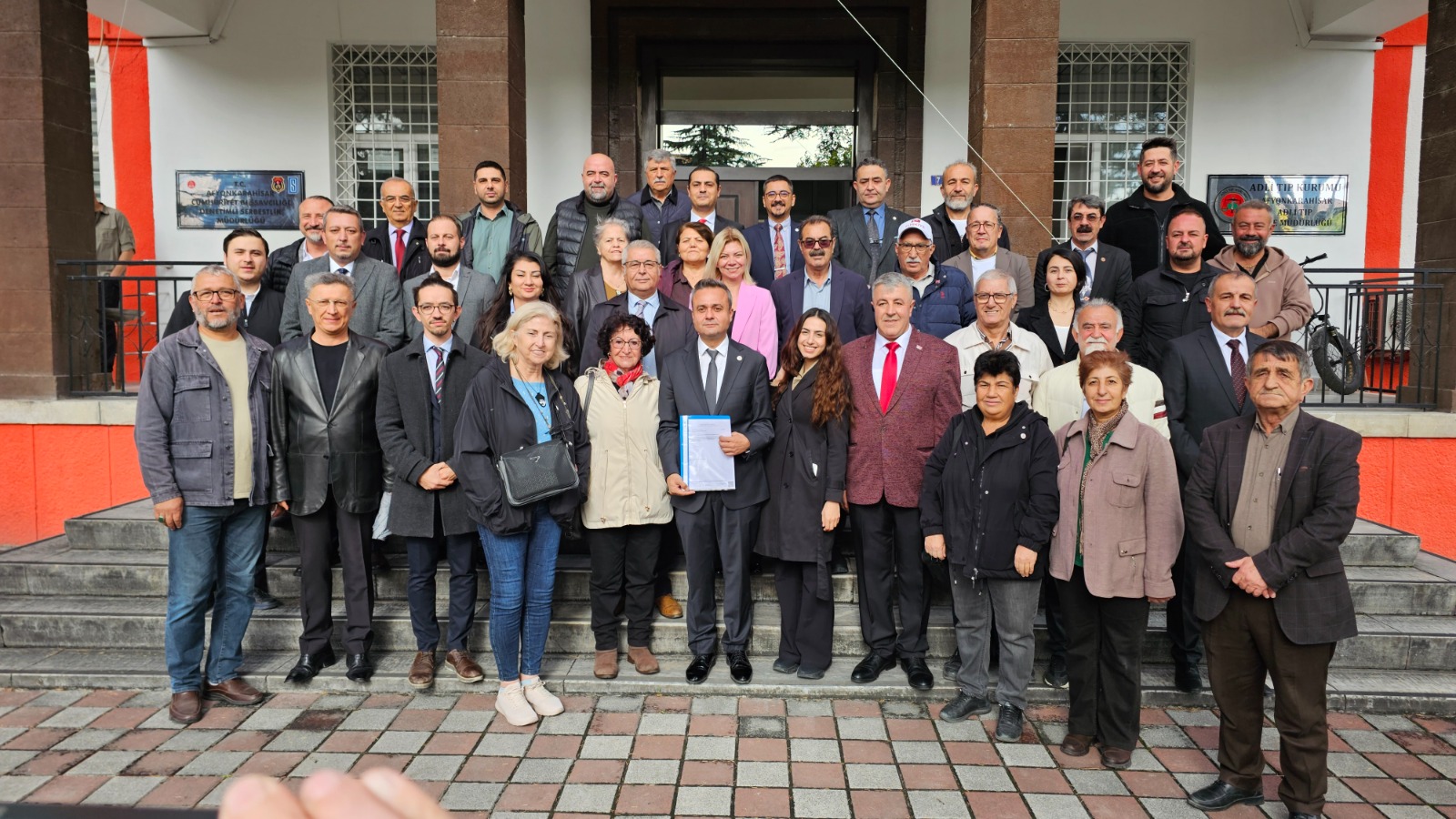 Yeni Parti’de Erhan Dönemi başladı: “İktidar olacağız” 2 Yeni Parti’de Erhan Dönemi başladı: “İktidar olacağız”