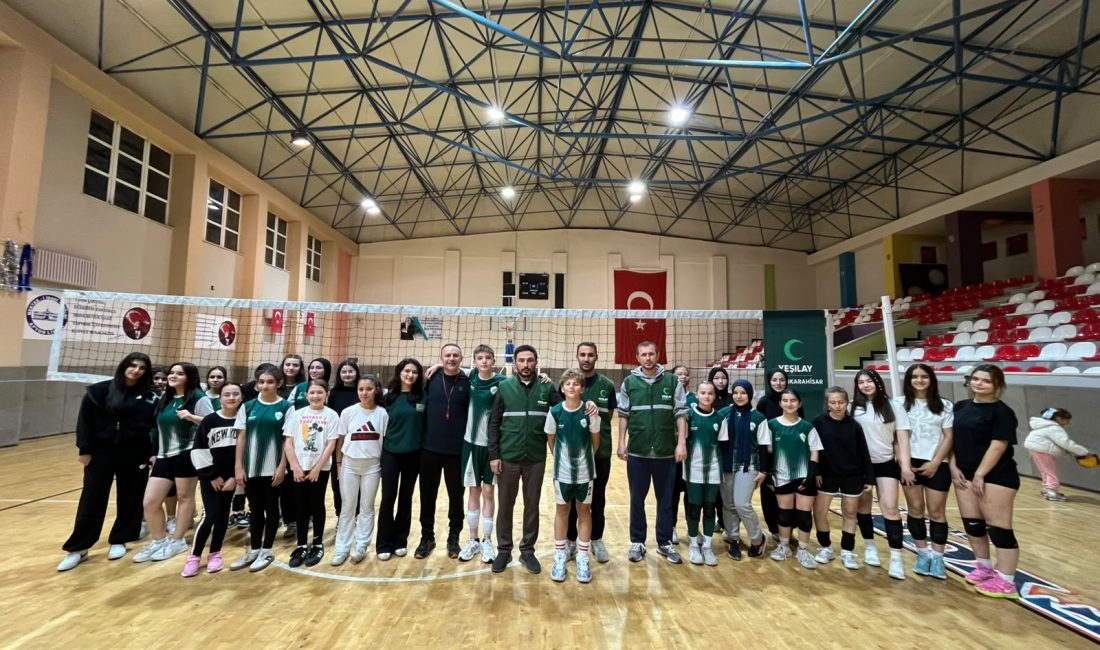 Yeşilay Afyonkarahisar Şubesi tarafından çocukları ve gençleri sporla buluşturmak, sağlıklı