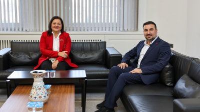 Afyonkarahisar Belediye Başkanı Burcu Köksal, AK Parti Afyonkarahisar İl Başkanı