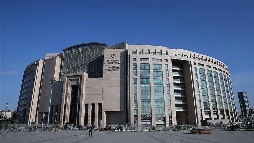 Sermaye piyasalarında gerçekleştirilen işlemlere ilişkin yürütülen fon soruşturması kapsamında gözaltına