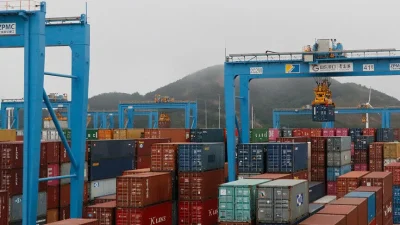 Çin'in dış ticaret fazlası eylülde 133,5 milyar dolarla Ocak 2025'ten