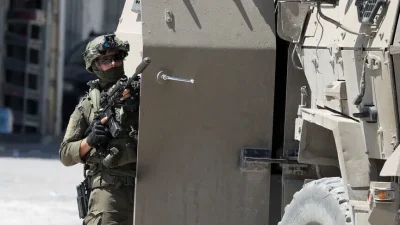 İsrail askerleri, işgal altındaki Batı Şeria’da Anadolu Ajansı’nın (AA) Filistinli