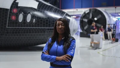 Havacılık ve uzay şirketi Blue Origin'in astronotu Aisha Bowe, Türkiye