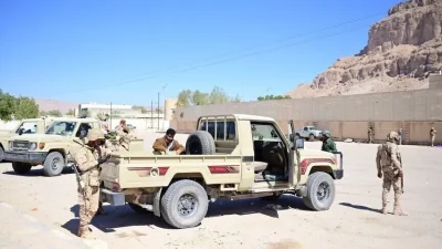 Yemen'in güneybatısında birçok cephede şiddetli çatışmalar yaşandığı bildirildi.