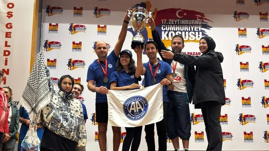 Gençlik ve Spor Bakanı Osman Aşkın Bak'ın da katıldığı koşuda