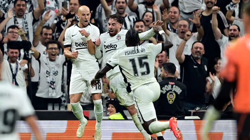 Beşiktaş Kulübü Yönetim Kurulu Üyesi Toygun Batallı, siyah-beyazlı futbol takımının