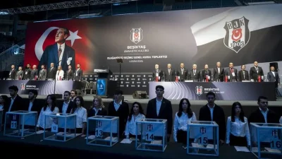 Genel kurulda oy verme işlemi başladı.