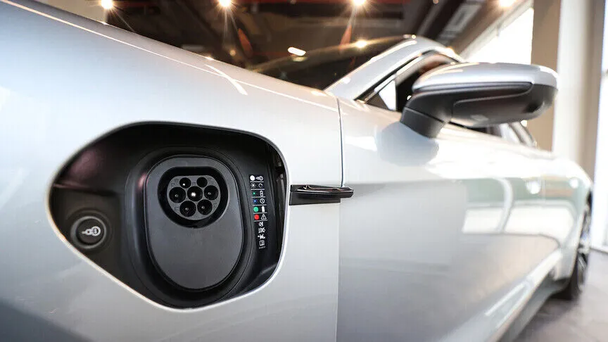 Avrupa Birliği'nde (AB) tam elektrikli otomobil satışları 2026'nın 8 ayında