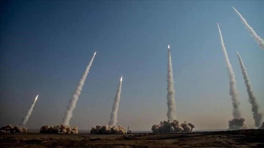 Güney Kore ordusu, fırlatmaların Pyongyang'ın beş yıllık savunma geliştirme planı