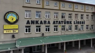 "Ankara İdadisi" adıyla 1886'da kurulan Ankara Atatürk Lisesi, Osmanlı'dan Cumhuriyet'e