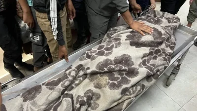 İsrail ordusunun daha önce Gazze'de yaraladığı, biri sivil savunma görevlisi