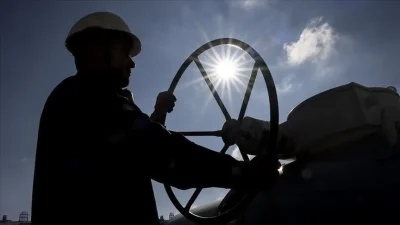 Brent petrolün varil fiyatı, yatırımcıların kar satışlarına yönelmesi ve küresel
