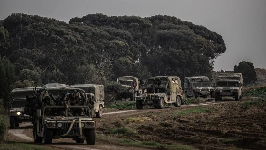 İsrail ordusu, işgal altındaki Batı Şeria'nın güneyinde yer alan ve