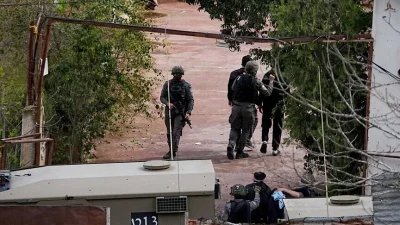 İsrail ordusunun, işgal altındaki Batı Şeria'nın farklı bölgelerinde düzenlediği baskınlarda