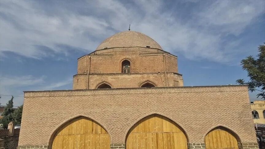 İran’ın Batı Azerbaycan Eyaleti’ndeki Urumiye kentinde yer alan Selçuklu mirası