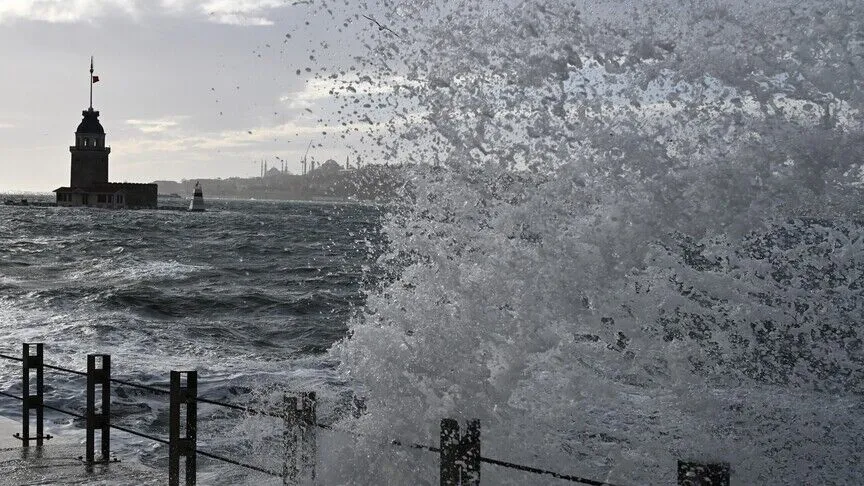 İstanbul geneli için şiddetli fırtına ve sağanak, Muğla, Antalya, Aydın